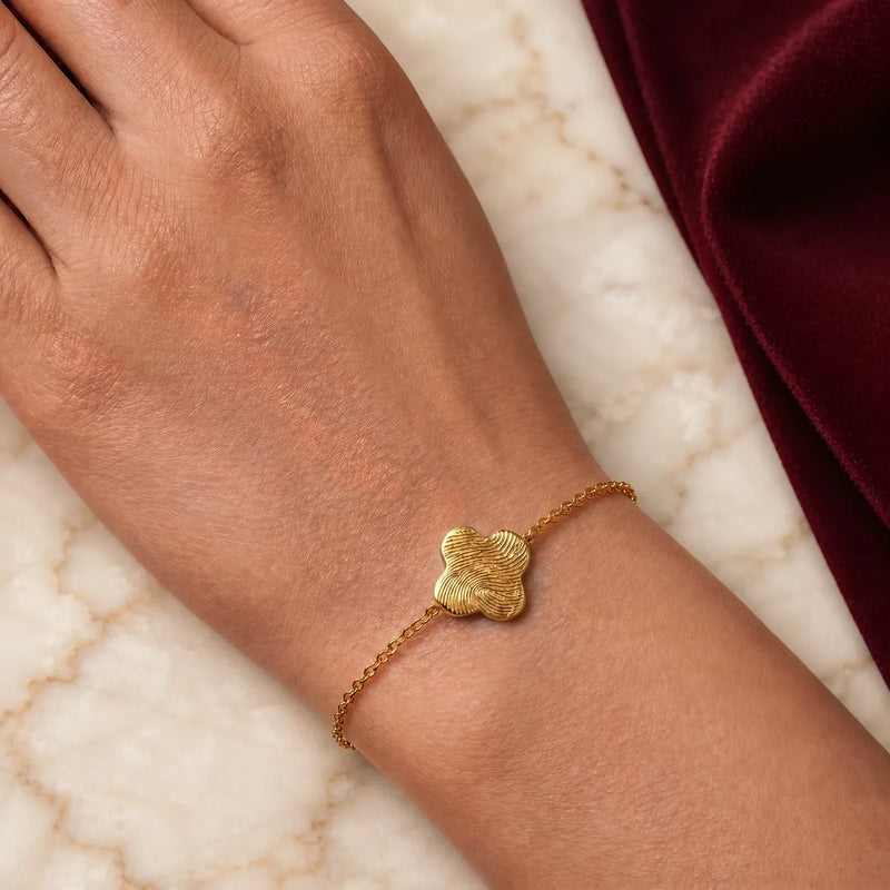 Clover Imprint Bracelet
