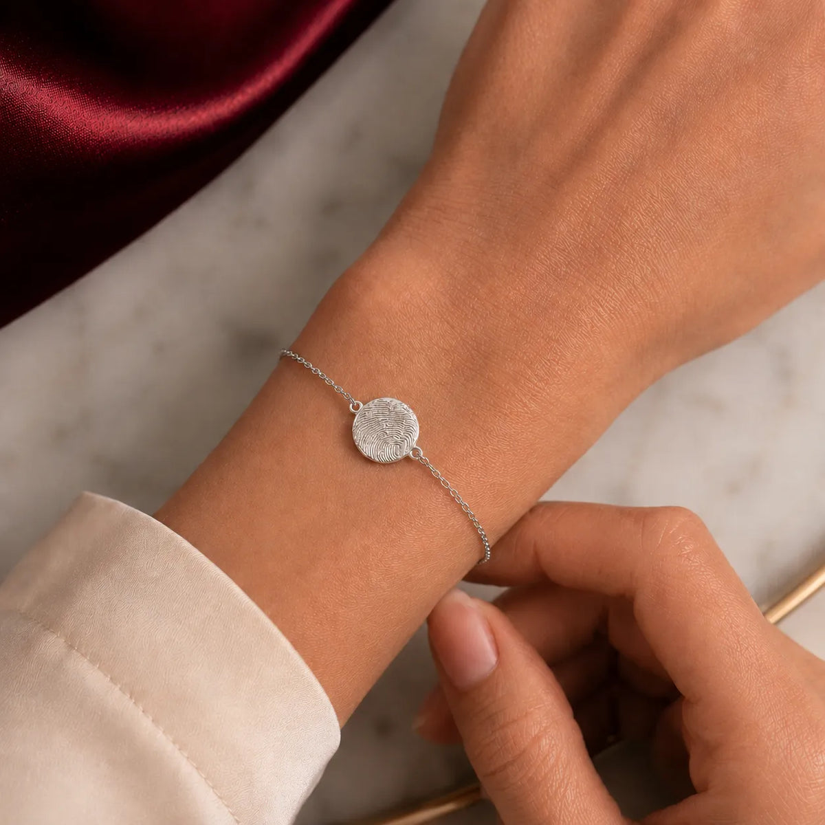 Round Imprint Bracelet